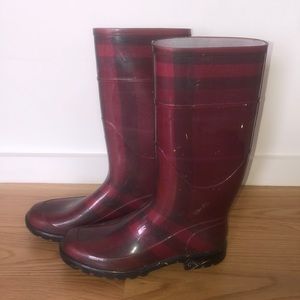 Burberry rain boots